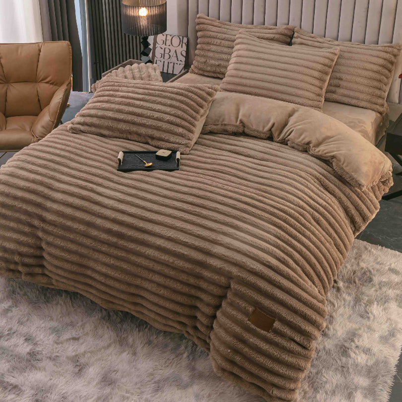 Lenjerie de pat Cocolino - 4 piese | Moale, calduroasa si perfecta pentru sezonul rece | COD 0802-J